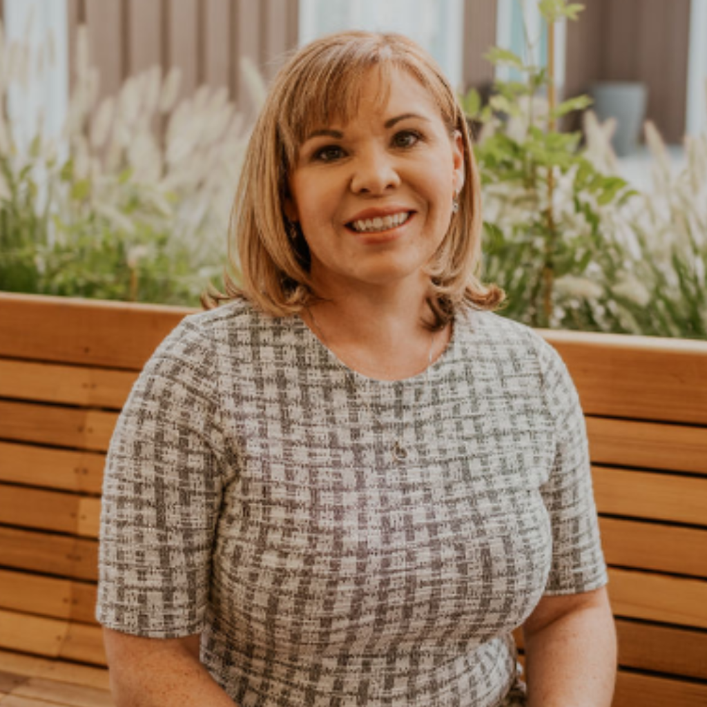 Genevieve Delage headshot