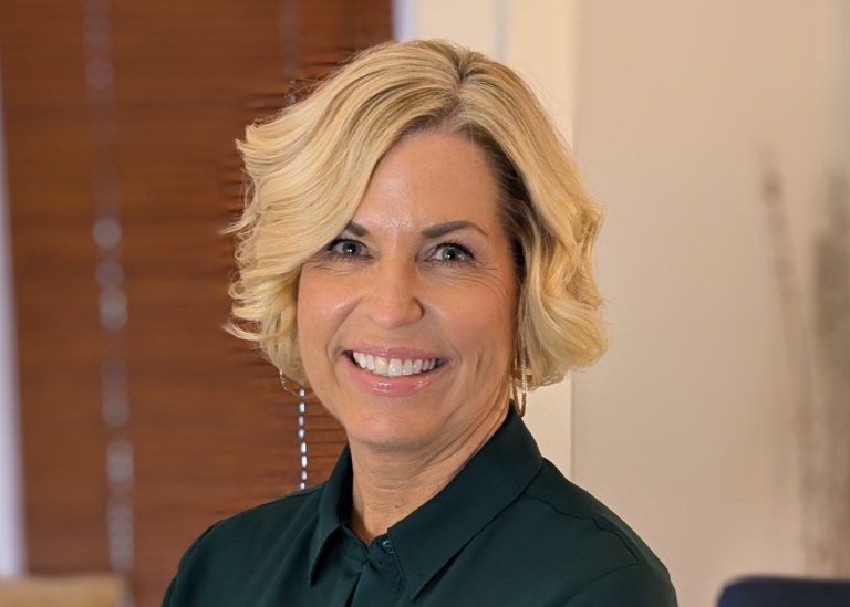 karen mckinneys headshot