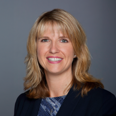 headshot of roxanne decarlo, executive director of reno's empowerment center addiction treatment program